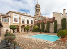 月亮门酒店，位于巴埃萨的低价酒店