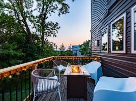 BEST LOCATION 3BD Home in The Heart Of Pittsburg，位于匹兹堡的酒店