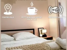 Le Jaude, T2 rénové Centre ville I WIFI Confort et cosy