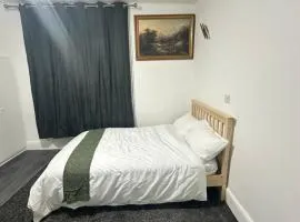 Room 3 NG3 2AZ