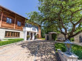 Ammergauer Zeitgeist，位于巴特科尔格鲁布的酒店