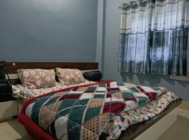 Ziro Guest House，位于Ziro的酒店