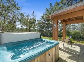 Lakefront Retreat Hot Tub & Semi-Private Dock