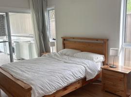 Little oasis master suit，位于悉尼的酒店