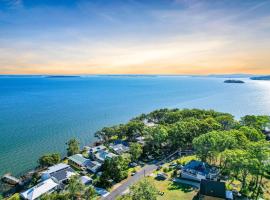 Seaside Escape，位于North Arm Cove的酒店