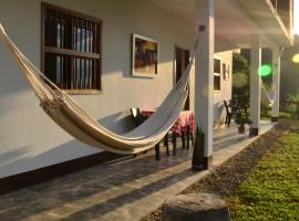 Encanto! Casa de campo en Café de la Cima，位于Fredonia的酒店