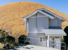 COCO VILLA 大室山 -Izu Omuroyama-，位于Futo的酒店