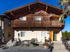 Snowcreek Suite - Cedar - ADA- Hot Tub - Kitchenette