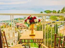 Palacio Taal view with balcony Tagaytay，位于Kaybagal的度假村