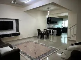 Homestay Adyana