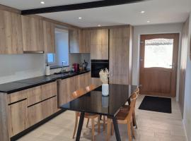 Campagne - appartement rénové avec 2 chambres，位于滨湖埃斯塔瓦耶的酒店