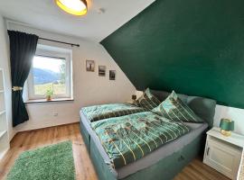 harmony holiday, Pension，位于Kerschenbach的带泳池的酒店