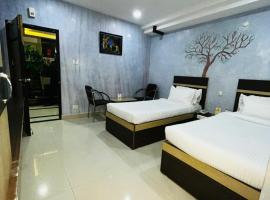 HOTEL BHAKTHA Nivas Residency