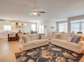 Walk to Beach Spacious Condo in North Wildwood!