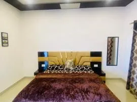 Comfy Homes- Fully Furnished Independent Floor