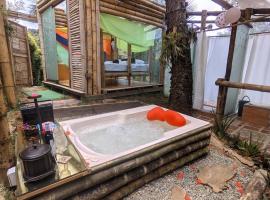 BioHotel Ecohouse，位于瓜尔内的酒店