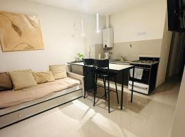 Hermoso departamento barrio norte Balcarce，位于圣米格尔·德·图库玛的酒店