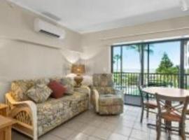 Caribbean Beach Club，位于迈尔斯堡海滩的酒店