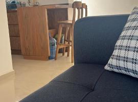 Casa 2 habitaciones más sofá，位于德利西亚斯的酒店