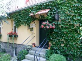 Słoneczne apartamenty，位于索布特卡的酒店