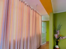 Departamento completo cerca de la Plaza ,cocina equipada y vista a la ciudad