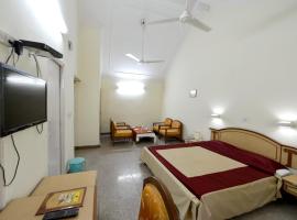 Ethnic India Tourist Resort，位于Rāi的酒店