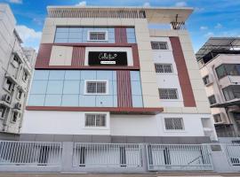 Super Collection O Omkar Nagar Nagpur，位于Dhantoli的酒店