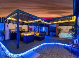 Luxury Meets Wellness Spa Rtrt，位于凤凰城的酒店