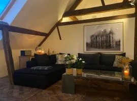 The Castle Loft - Pascal's Angels