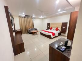 Hotel My Best Stay Patiala !! Parking ! Near Bus Stand ! Banquet ! Near Punjabi University ! Couple Friendly，位于伯蒂亚拉的酒店