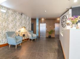 The Azoriani Boutique, Ascend Hotel Collection，位于蓬塔德尔加达的酒店