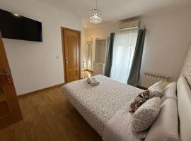 Hostal Flat55Madrid，位于马德里的酒店