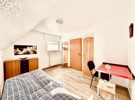 Gesamte Oberwohnung 3 Betten 2 Schlafzimmer