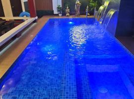 La-Lian Summer Resort Batangas，位于Prenza的酒店