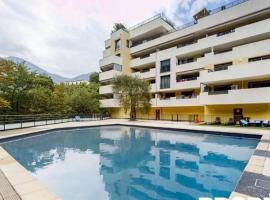 Jolie appartement avec piscine et parking privé Menton，位于Gorbio的酒店
