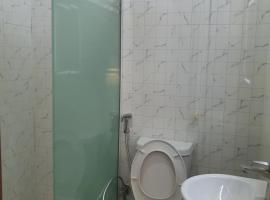 Averroes Arena，位于Jahi的酒店