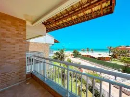 Conforto e Vista Mar com acesso direto para a praia
