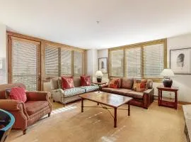 Torian Plum Creekside 415