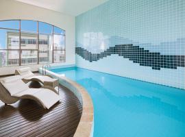 Swan Caxias do Sul，位于南卡希亚斯的带泳池的酒店