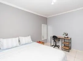 Quarto aconchegante no centro de Brasília