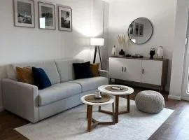 Coastal Seaview Retreat - 1BR