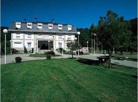 Hotel El Ciervo，位于Xares的酒店