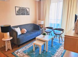 Departamento en condominio con áreas verdes，位于塔尔卡瓦诺的酒店