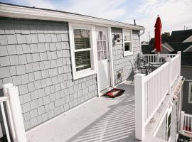 Nicely Remodeled Top Floor Unit On The Bayside In Ship Bottom, Large 1 Bedroom With Amenities That Include 3 A,c, Units,,，位于希普博特姆的酒店