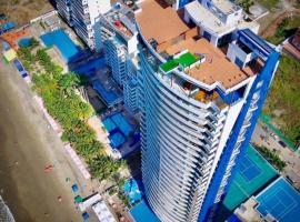 GRAND DIAMOND BEACH Tonsupa Atacames，位于通苏帕的酒店