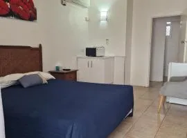 A1 Inn the city A1 Car Rentals
