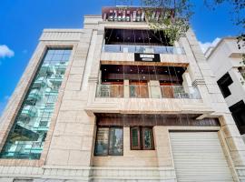 Palette Swaroop Nagar Formerly Shanti Kutir，位于坎普尔的酒店
