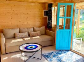 Eudaimonia Wooden Suites Nafplio Kandia，位于坎迪亚的酒店