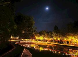 Homestay Mẹ Khang 2 - Phòng view Sông，位于Cu Chi的酒店