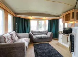 Beatrice's Static Caravan